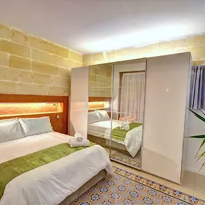 west-street-apartments.qawrahotelsmalta.org/